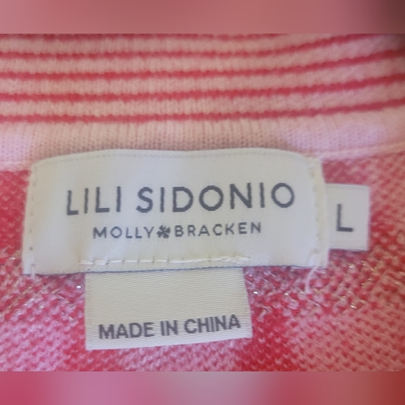 Lili Sidonio Large Knit Heart-Print Shirt Dress - Picture 7 of 11